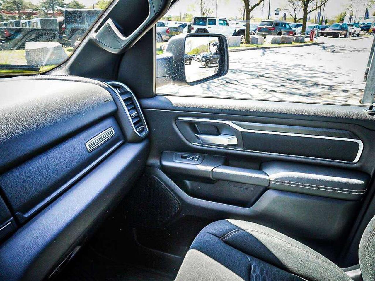 2025 RAM 1500  Photo