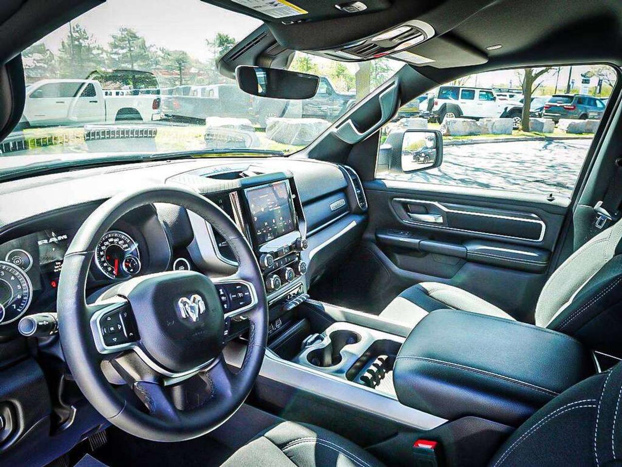 2025 RAM 1500  Photo