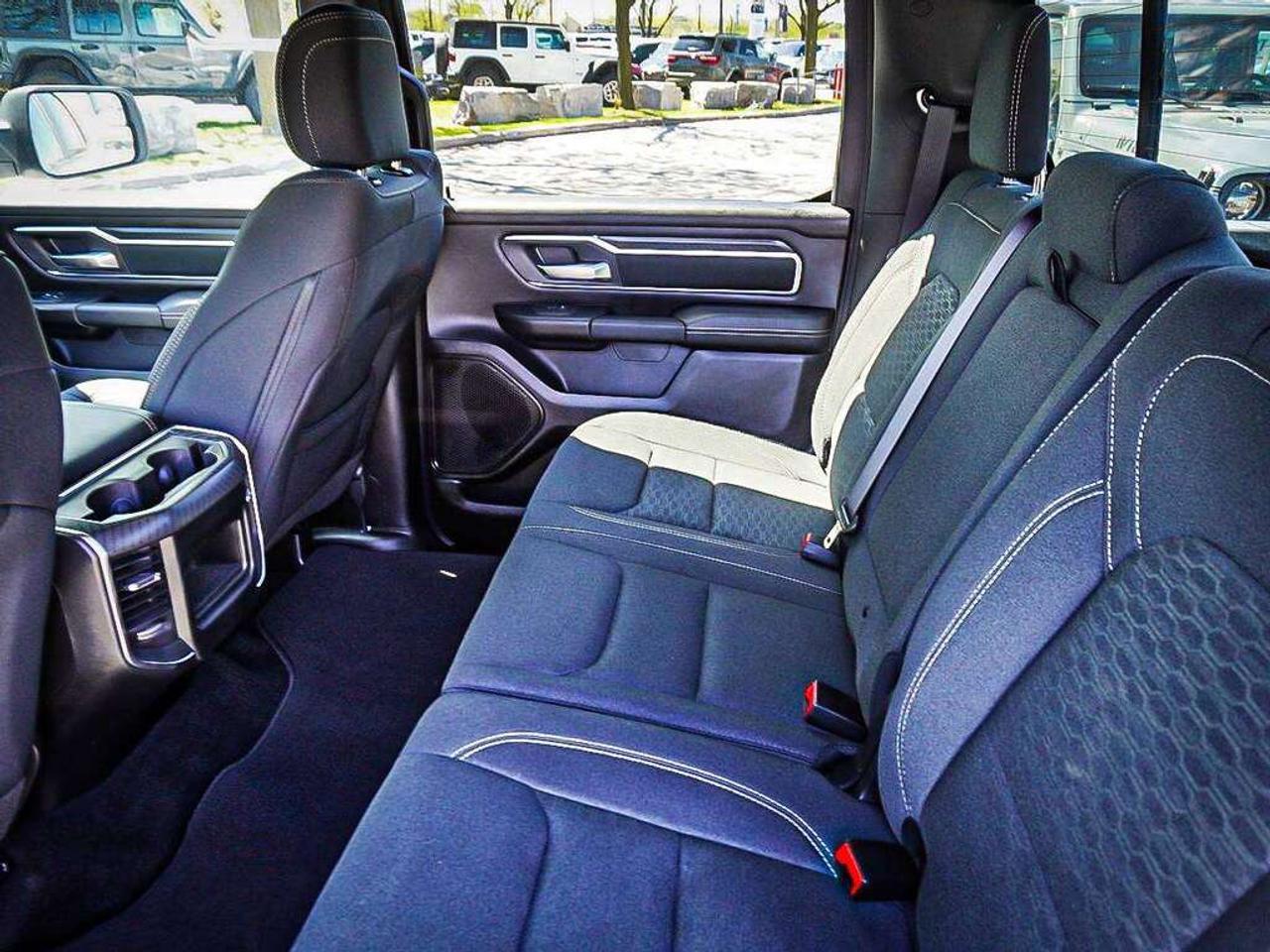 2025 RAM 1500  Photo