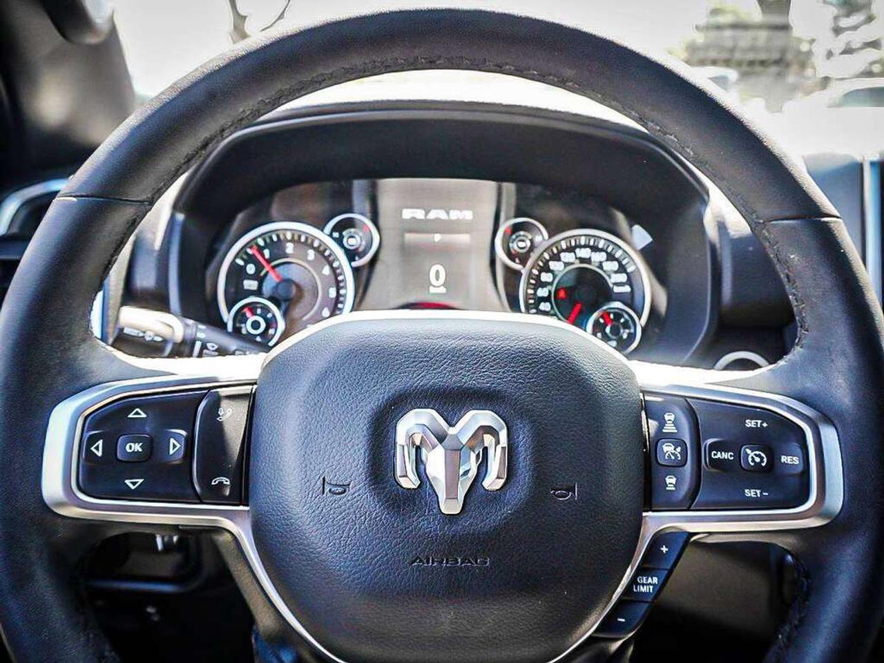 2025 RAM 1500  Photo