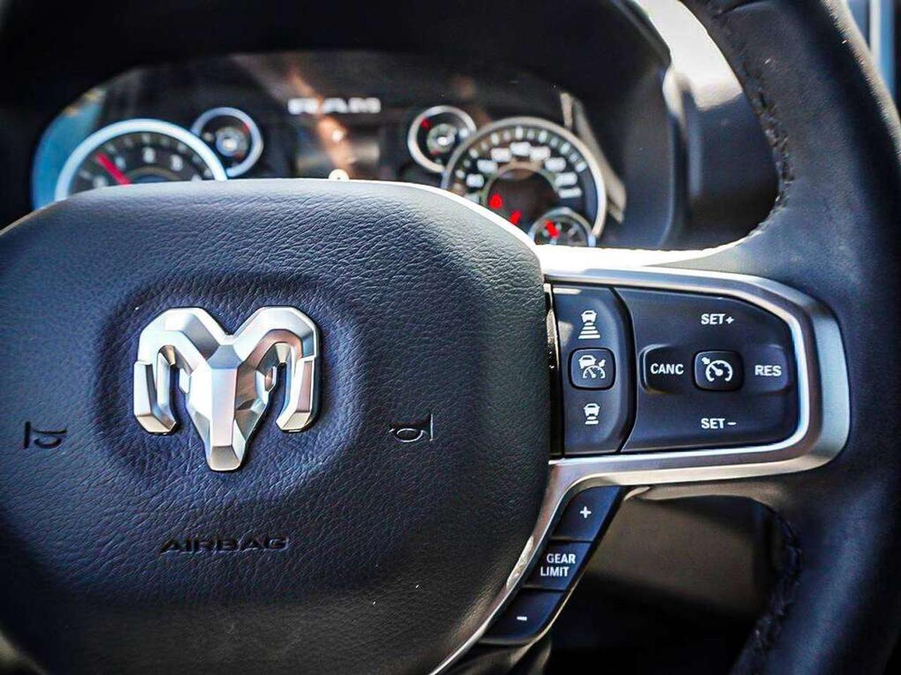 2025 RAM 1500  Photo