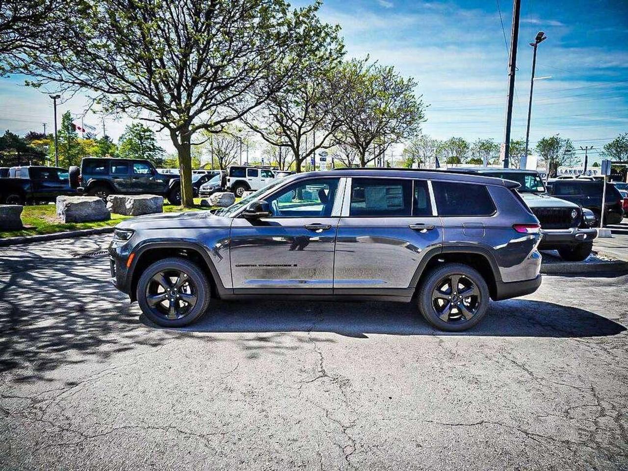 2026 Jeep Grand Cherokee L  Photo