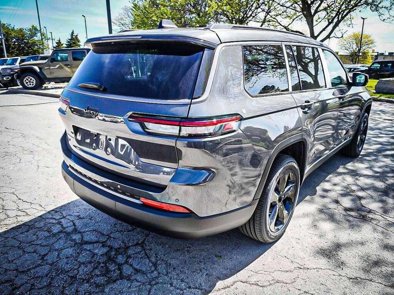 2026 Jeep Grand Cherokee L  Photo