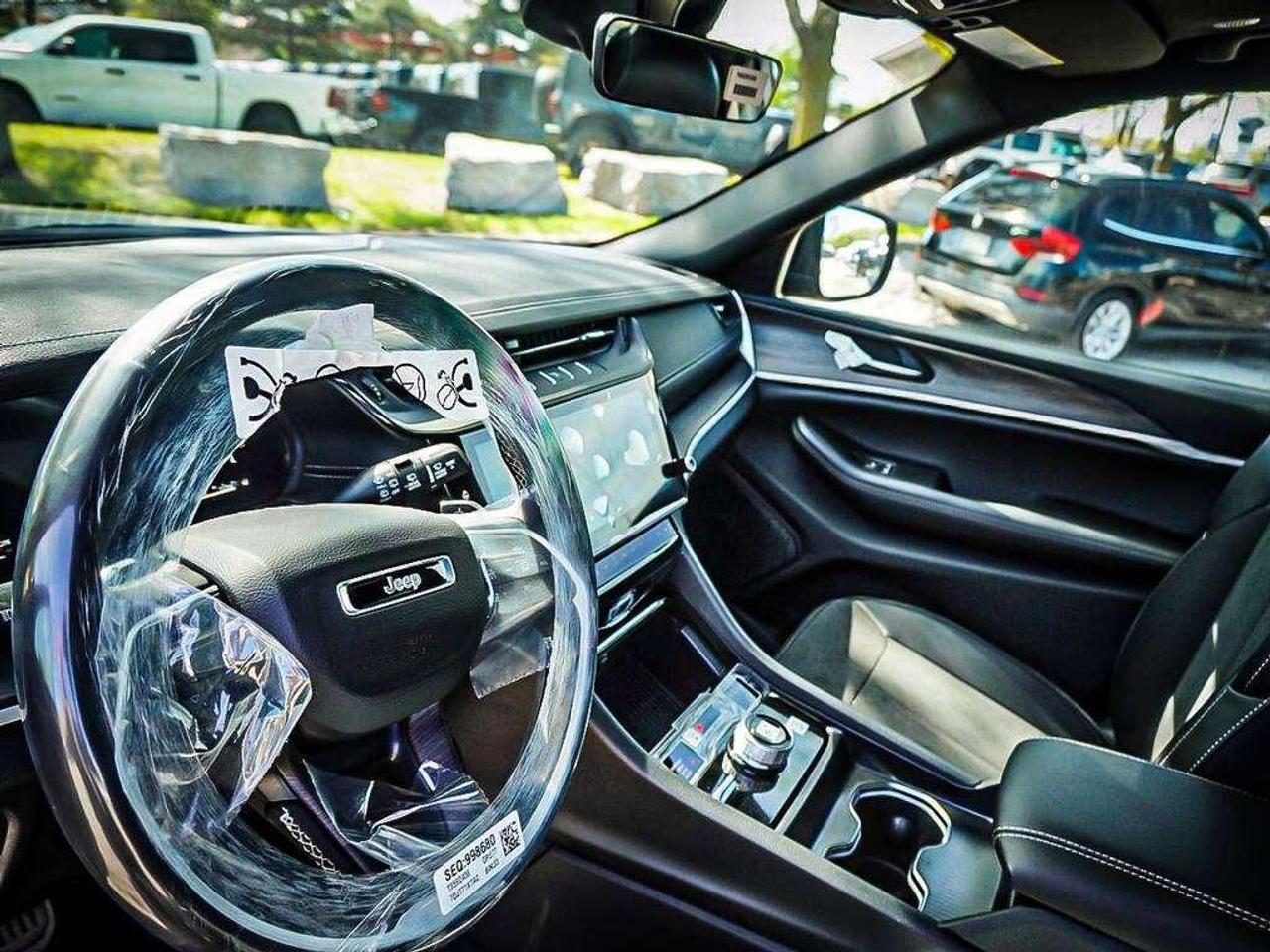 2026 Jeep Grand Cherokee L  Photo