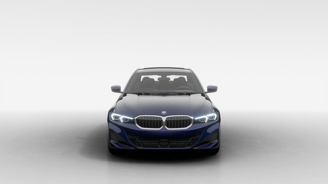 2026 BMW 3 Series  Photo2