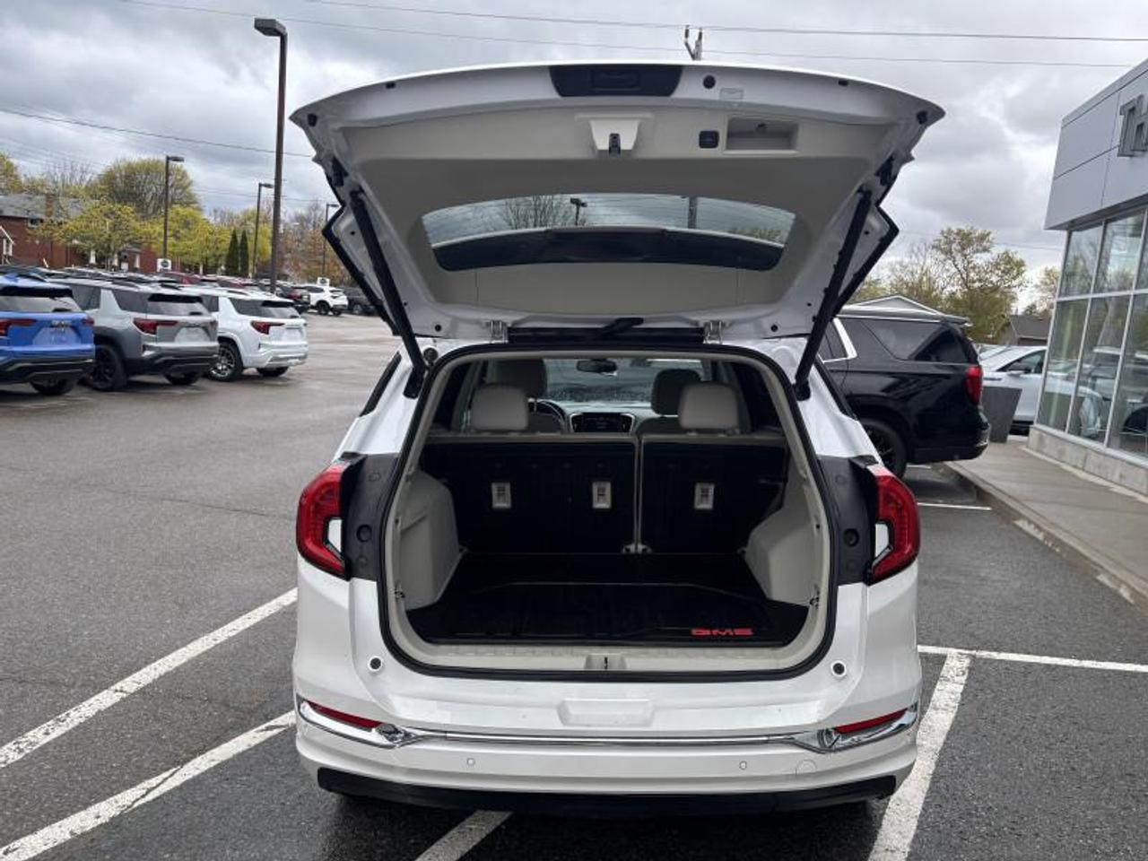 2024 GMC Terrain Denali 4dr All-Wheel Drive Photo