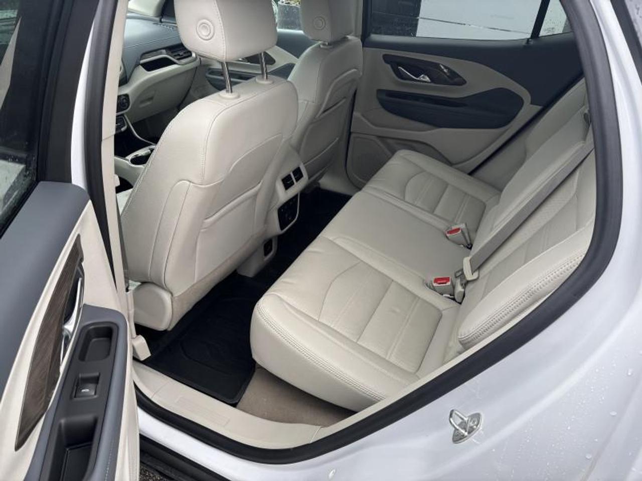 2024 GMC Terrain Denali 4dr All-Wheel Drive Photo