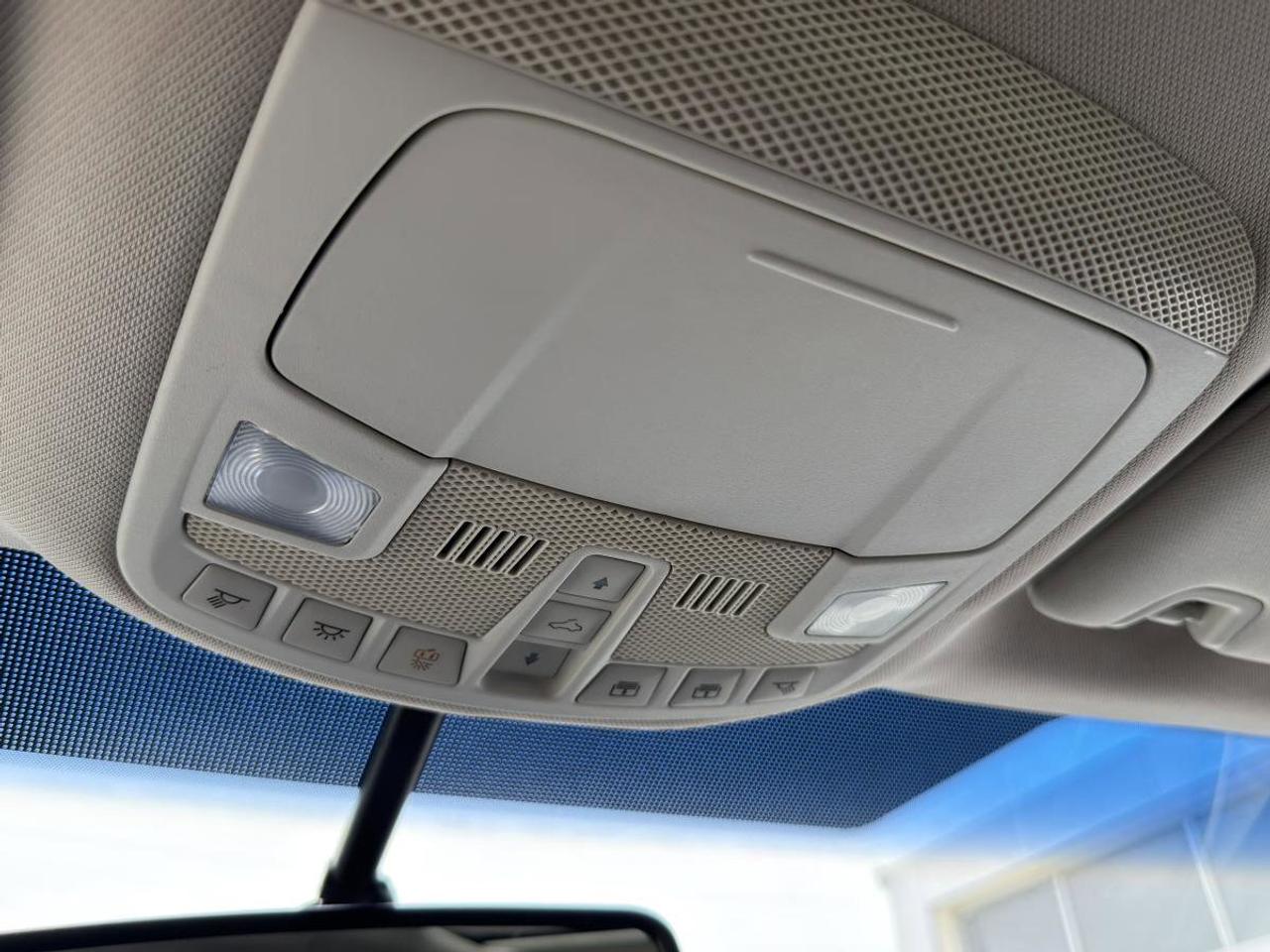 2016 Ford Edge  Photo