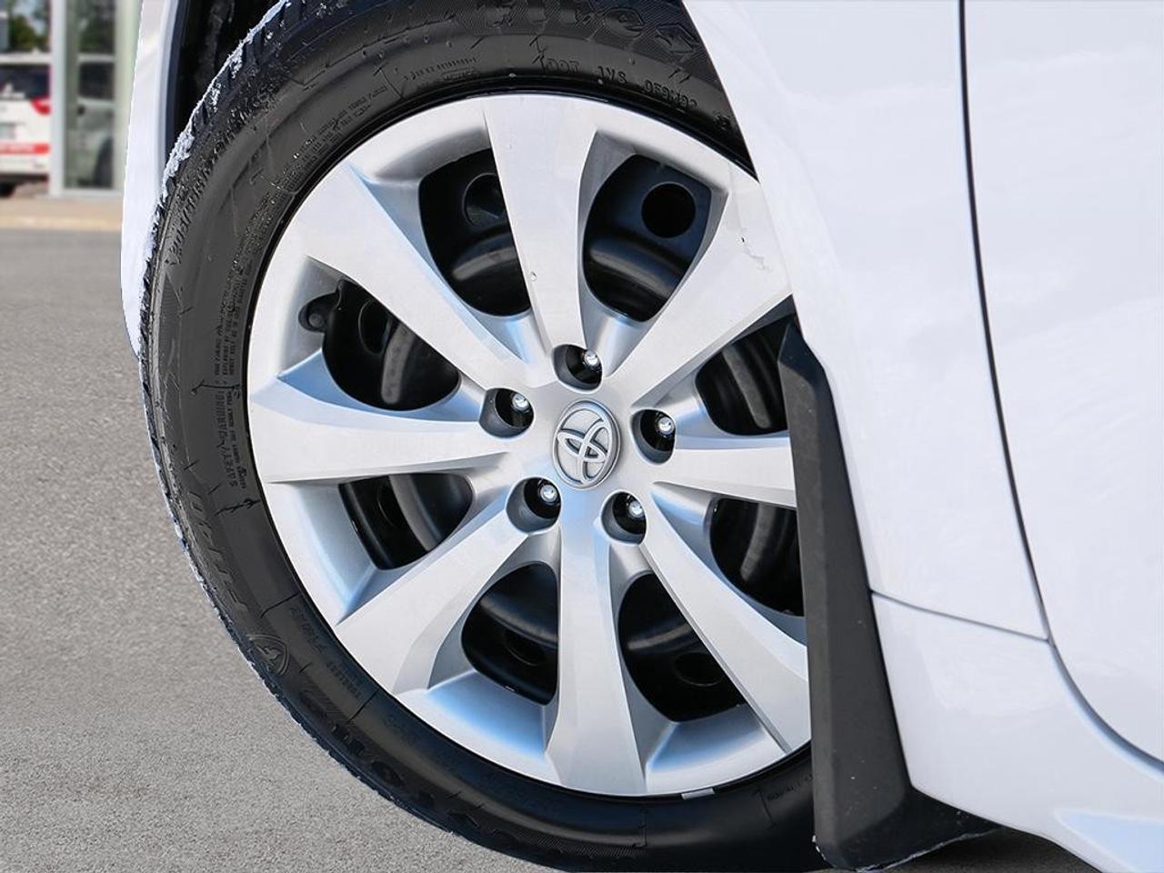 2026 Toyota Corolla LE CVT Photo