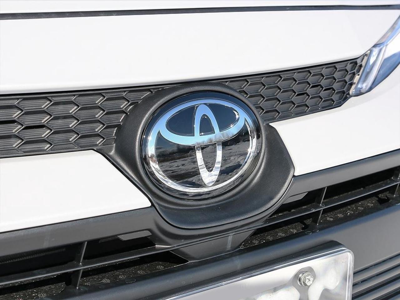 2026 Toyota Corolla LE CVT Photo