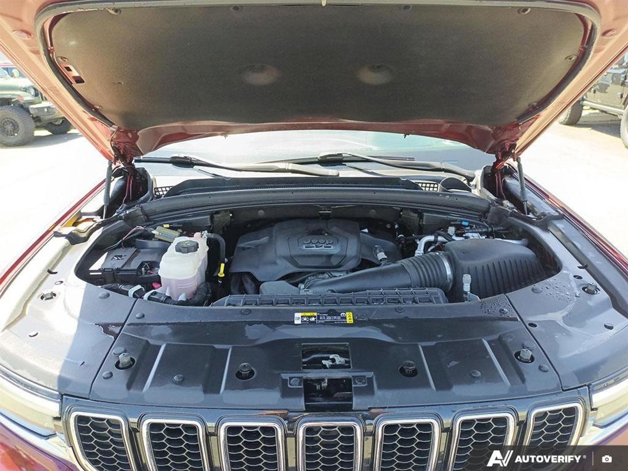 2021 Jeep Grand Cherokee L Overland 4dr 4x4 Photo