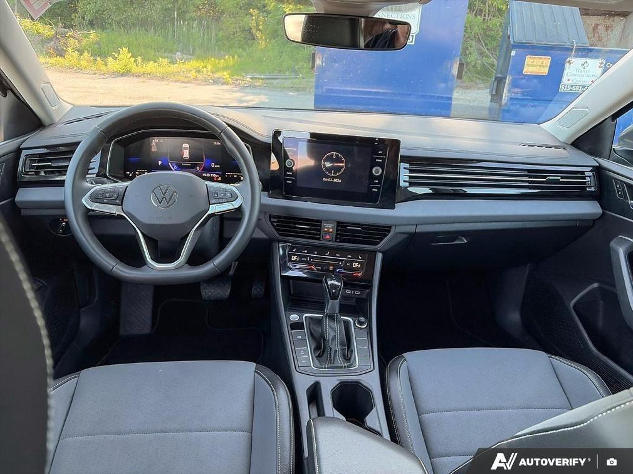 2025 Volkswagen Jetta Comfortline 4dr Sedan Photo