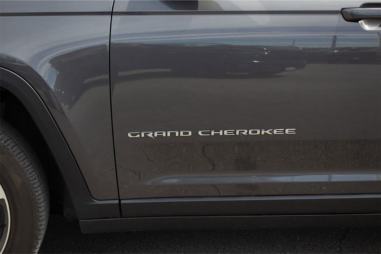 2022 Jeep Grand Cherokee  Photo