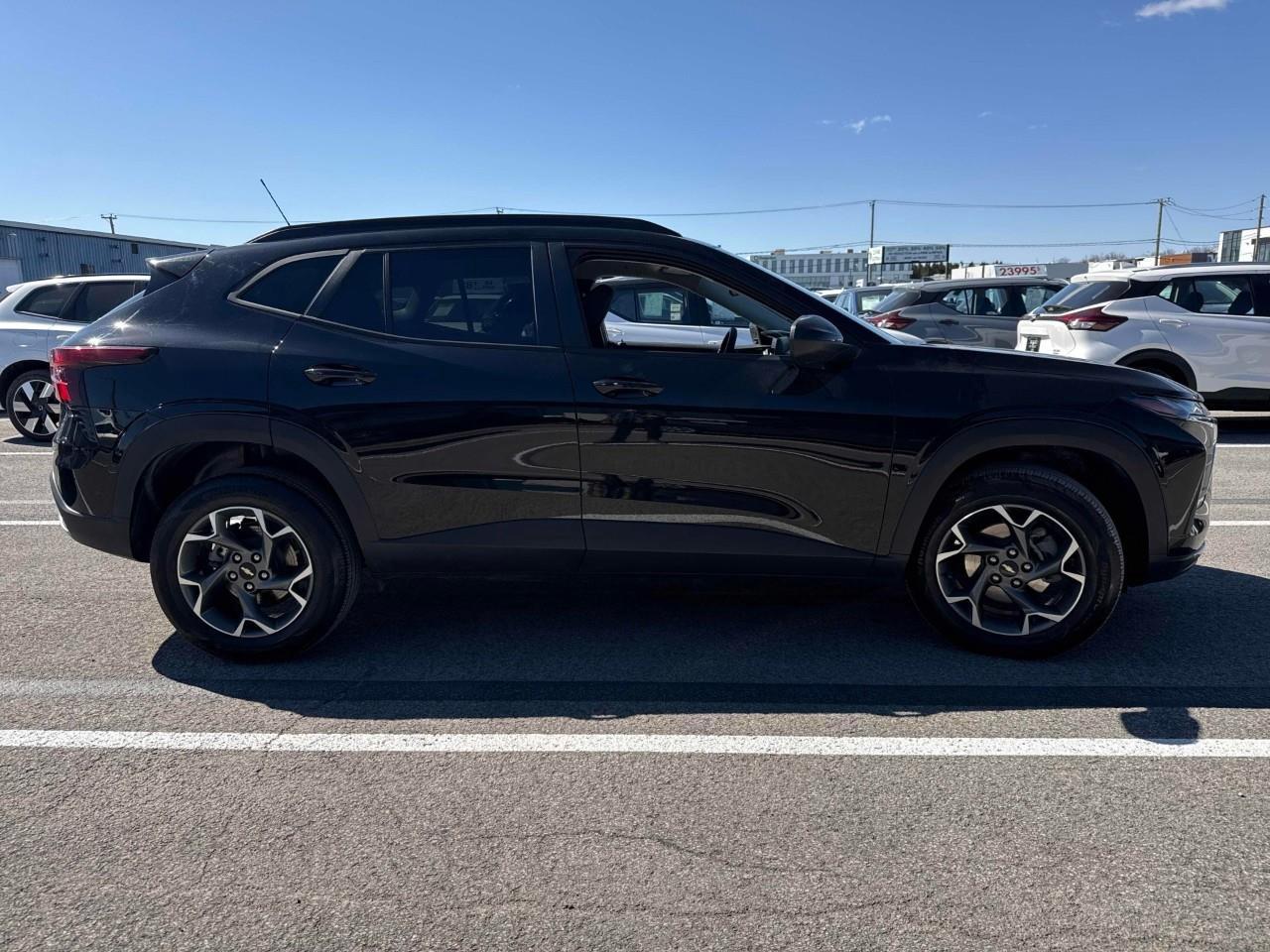 2024 Chevrolet Trax LT 4dr Front-Wheel Drive Photo