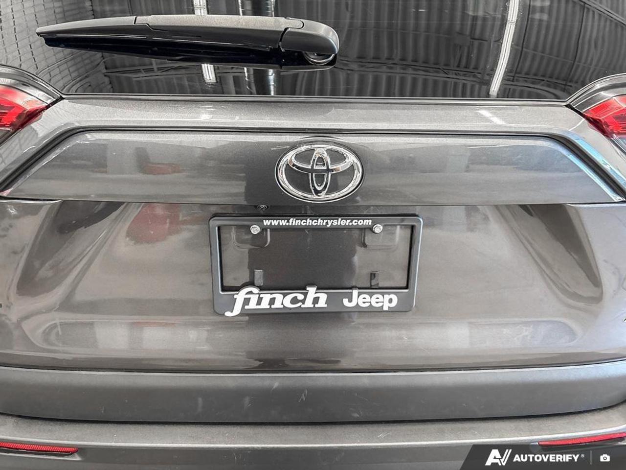 2024 Toyota RAV4 LE 4dr All-wheel Drive Photo