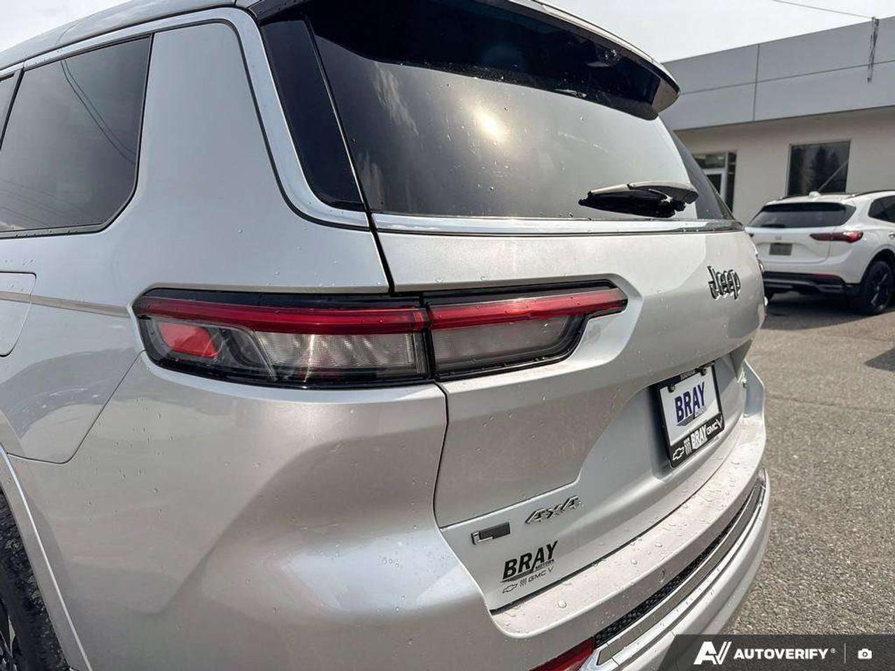 2021 Jeep Grand Cherokee 7 PASSENGER SEATING. TRAILER TOW PKG. SURROUND VIEW CAMERA. CERTIFIED. Photo