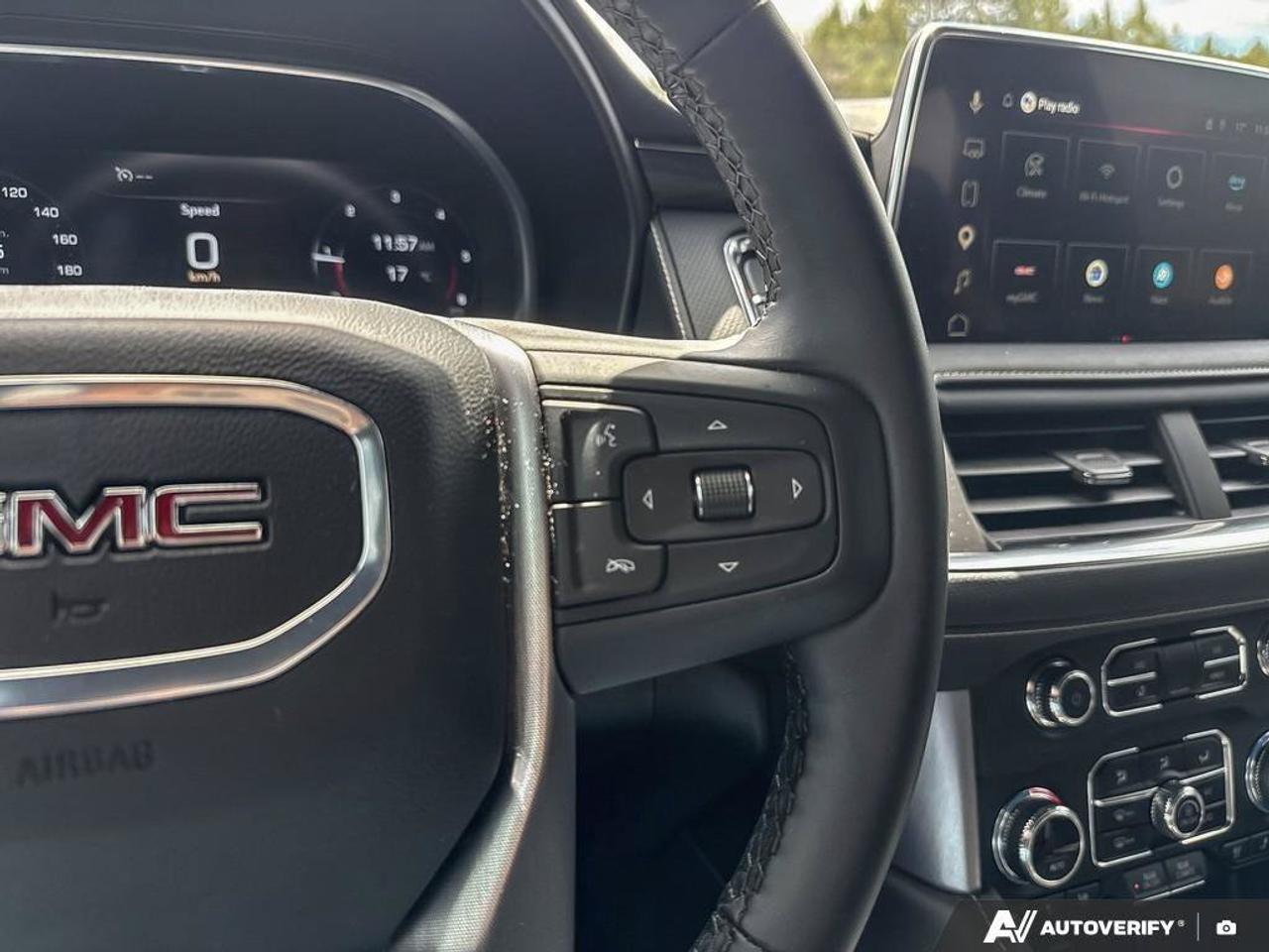 2024 GMC Yukon SLT SLT LUXURY PKG. MAX TRAILERING PKG. PROGRADE T Photo