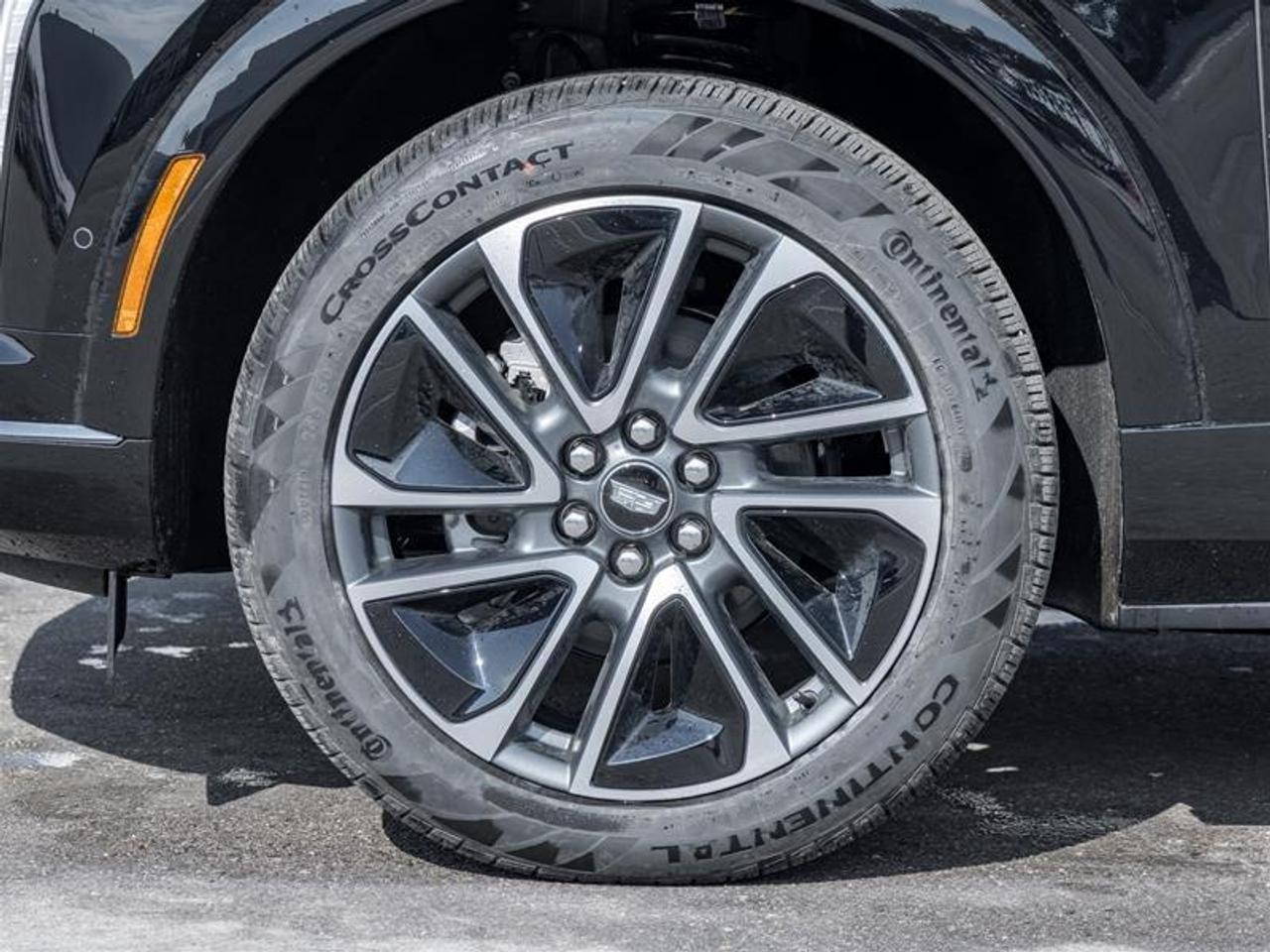 2026 Cadillac OPTIQ Sport 4dr Photo