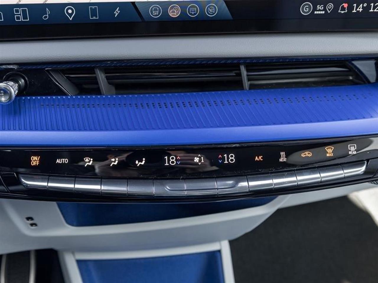 2026 Cadillac OPTIQ Sport 4dr Photo