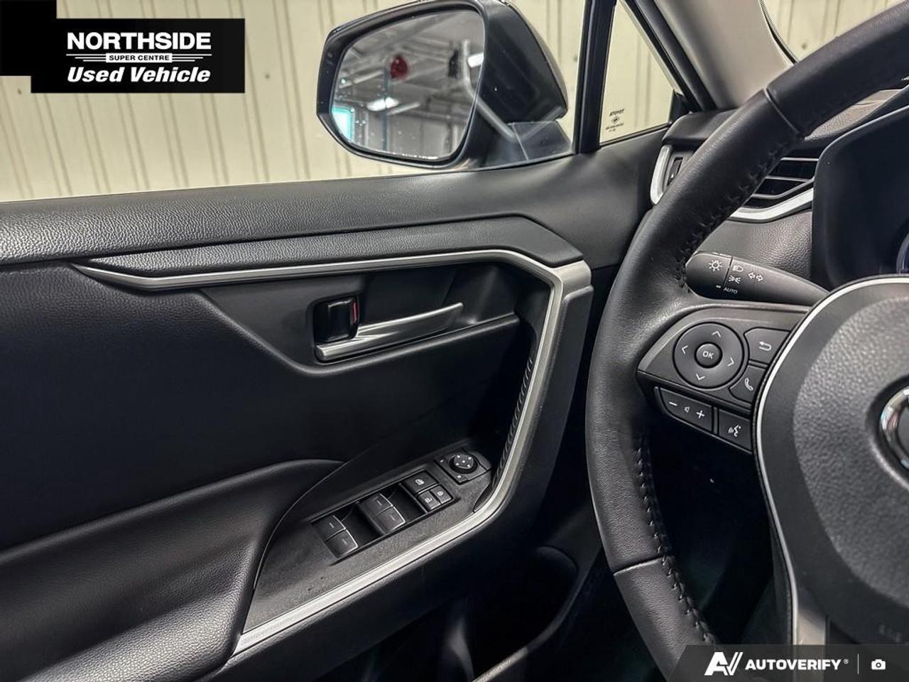 2023 Toyota RAV4 Hybrid XLE AWD Photo