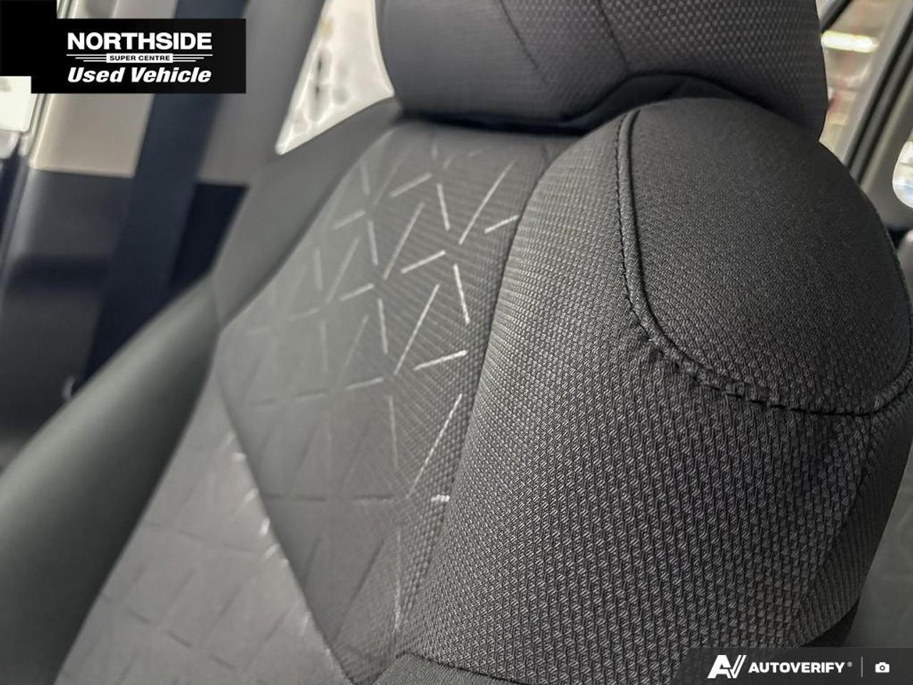 2023 Toyota RAV4 Hybrid XLE AWD Photo