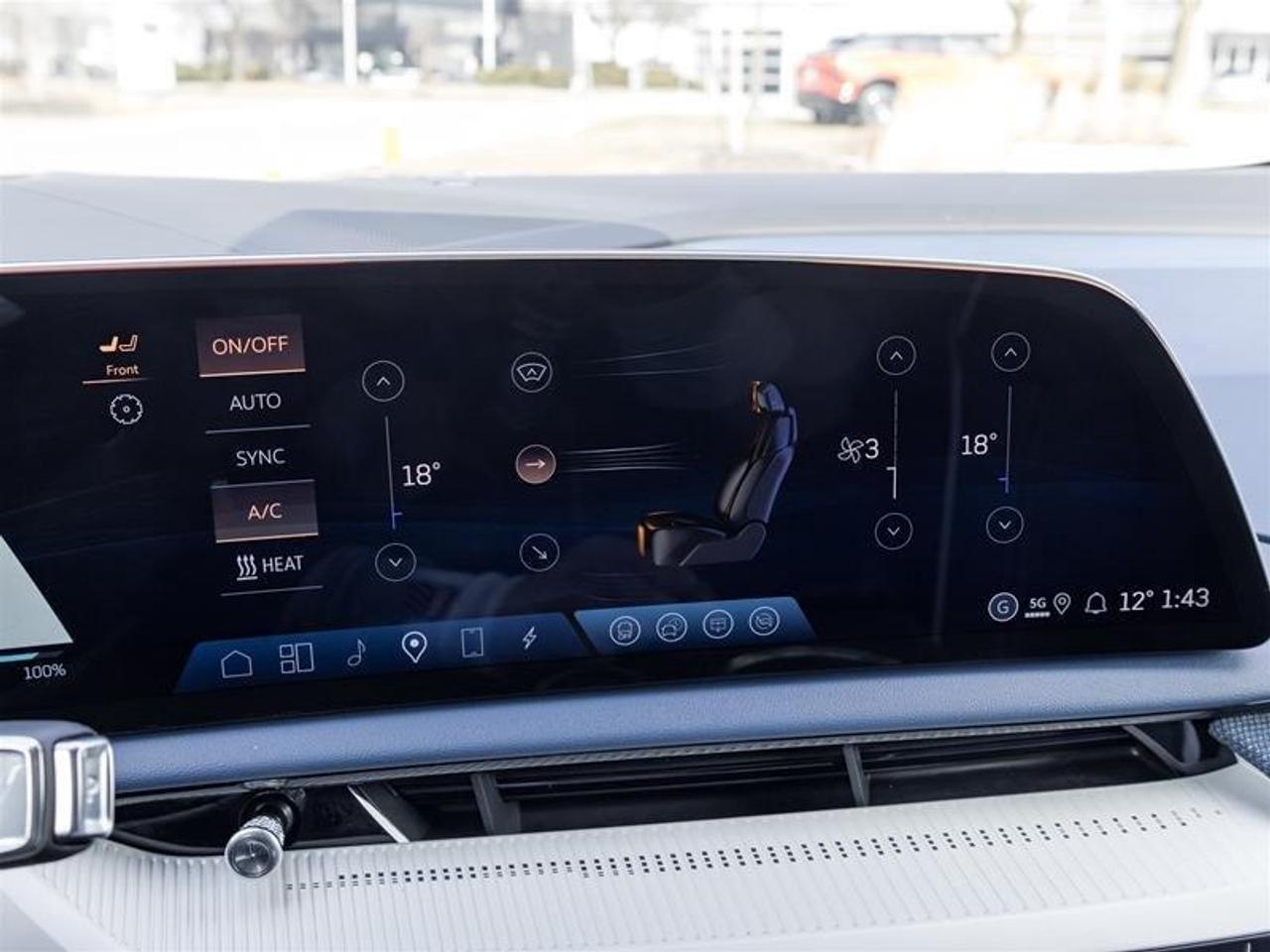 2026 Cadillac OPTIQ Premium Sport 4dr Photo