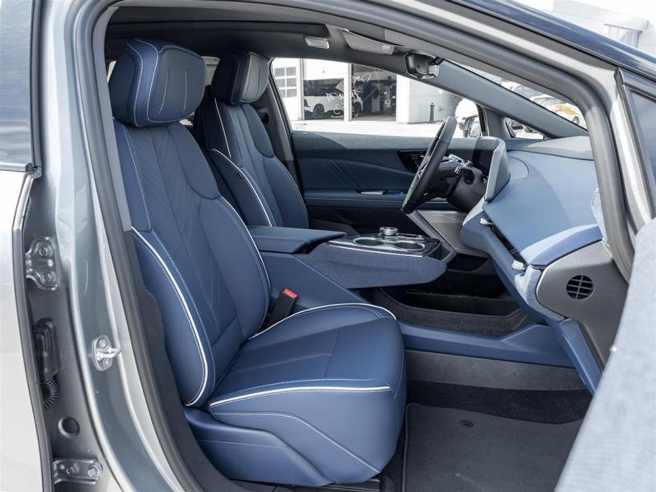 2026 Cadillac OPTIQ Premium Sport 4dr Photo