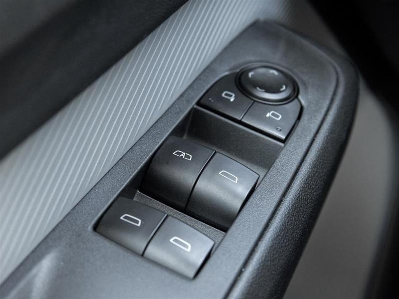 2027 Chevrolet Bolt LT 4dr Photo