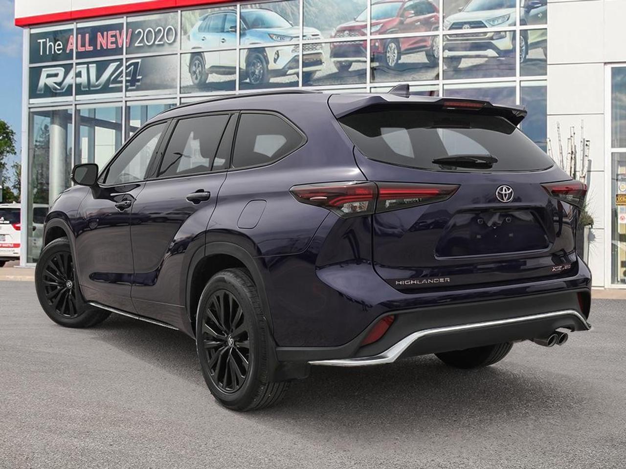 2026 Toyota Highlander XSE AWD Photo3
