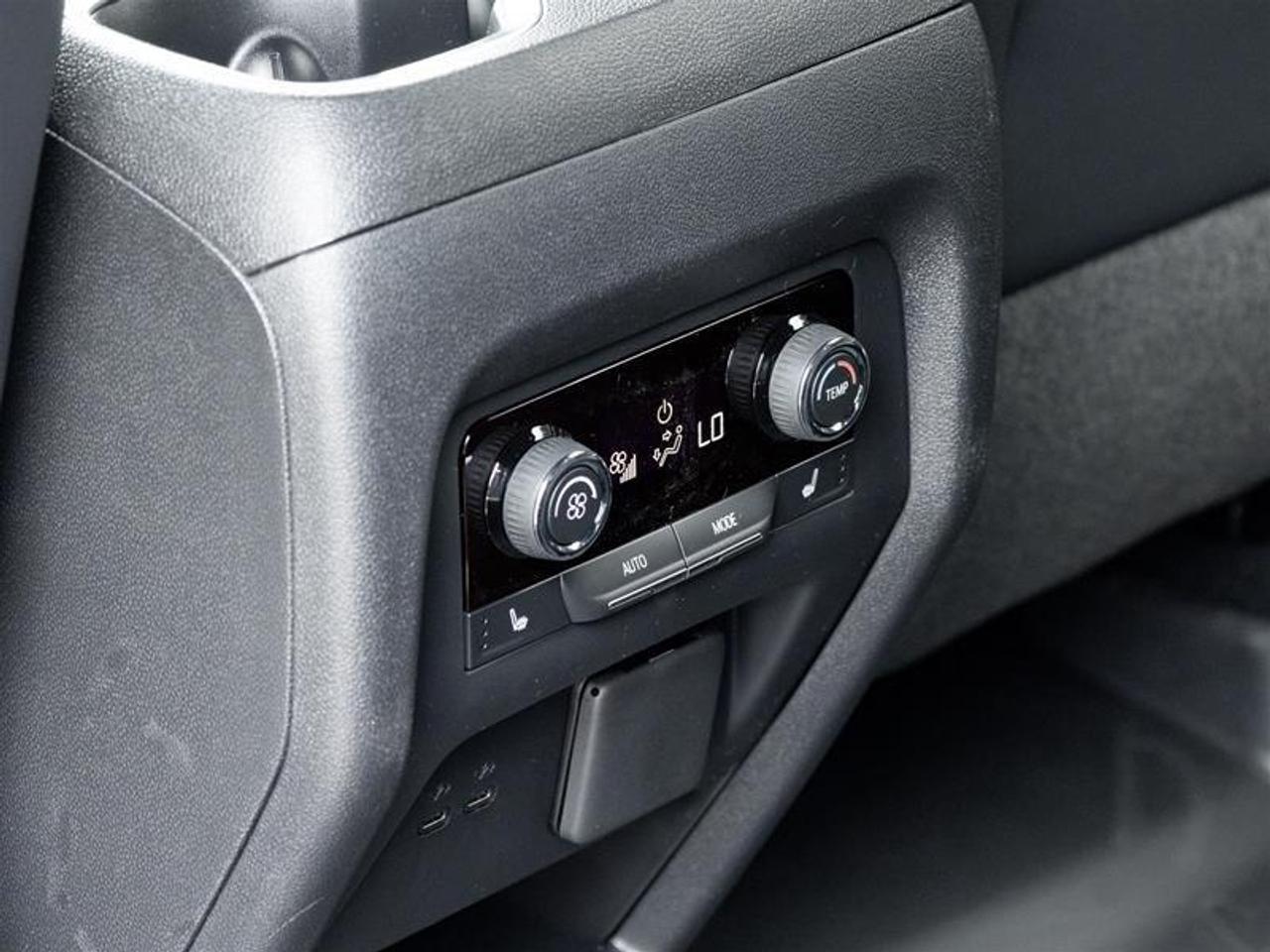 2026 Chevrolet Traverse RS 4dr All-Wheel Drive Photo