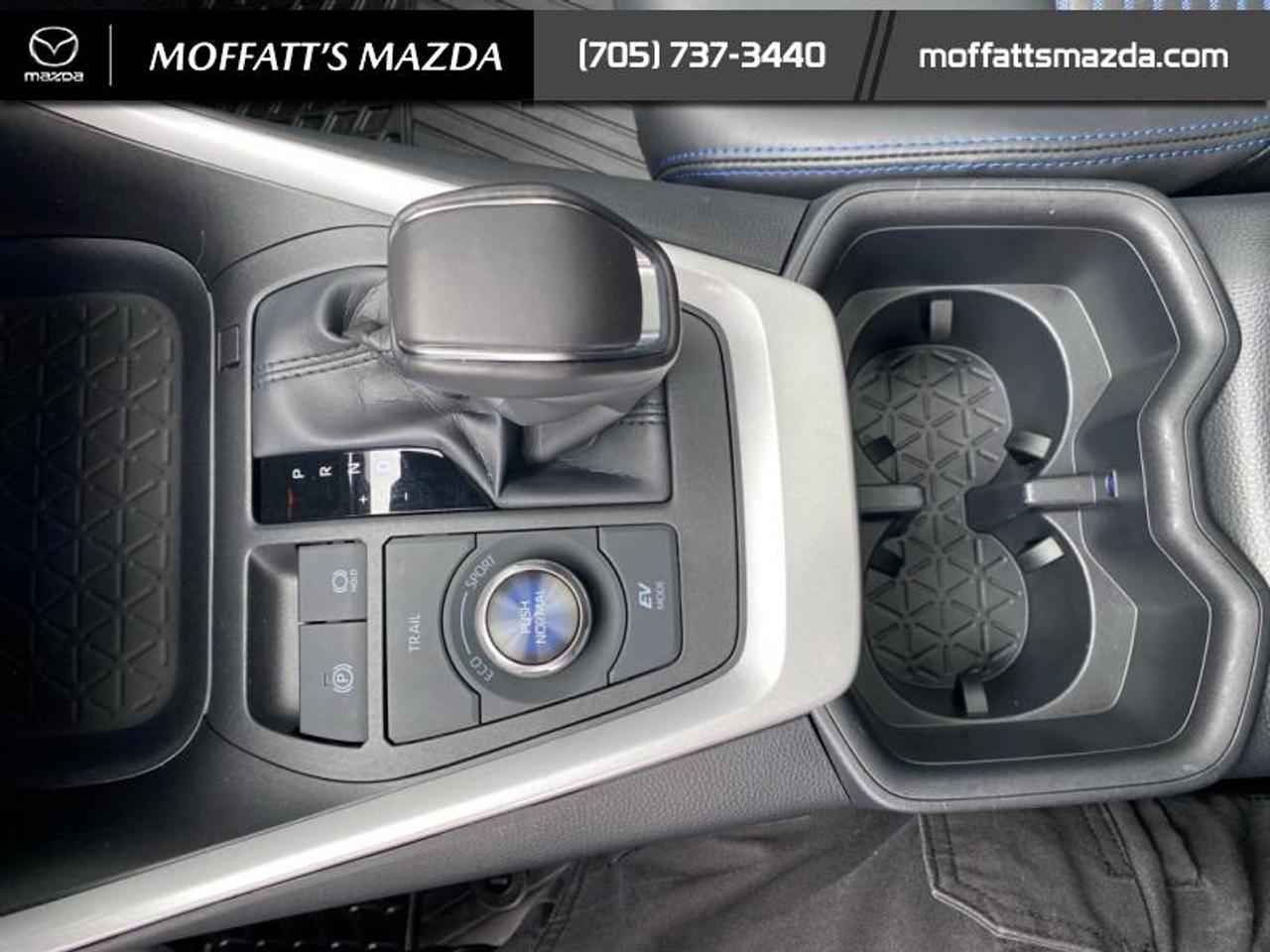2025 Toyota RAV4 Hybrid XSE Photo
