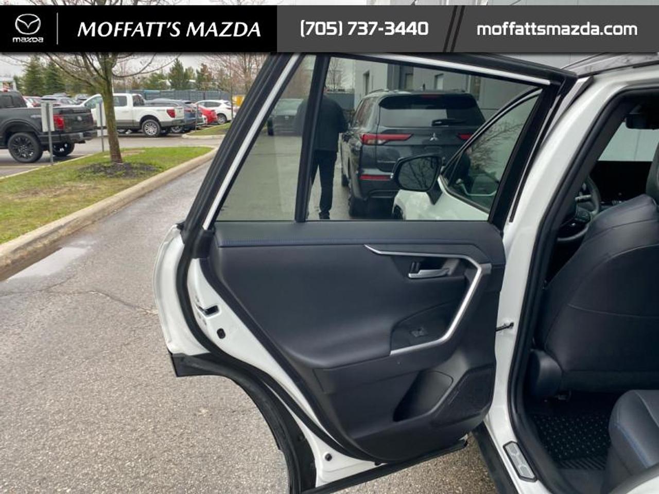 2025 Toyota RAV4 Hybrid XSE Photo