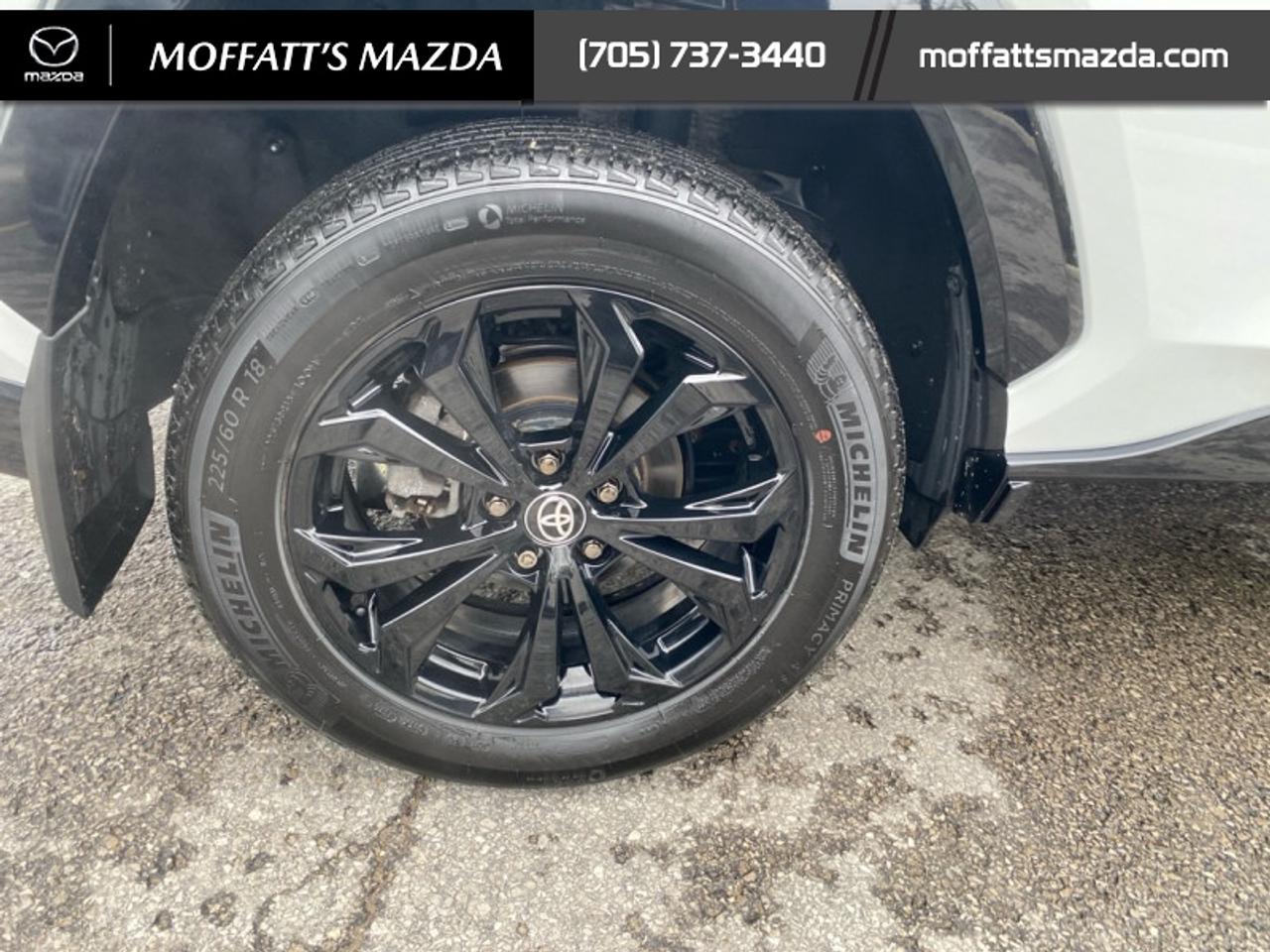 2025 Toyota RAV4 Hybrid XSE Photo