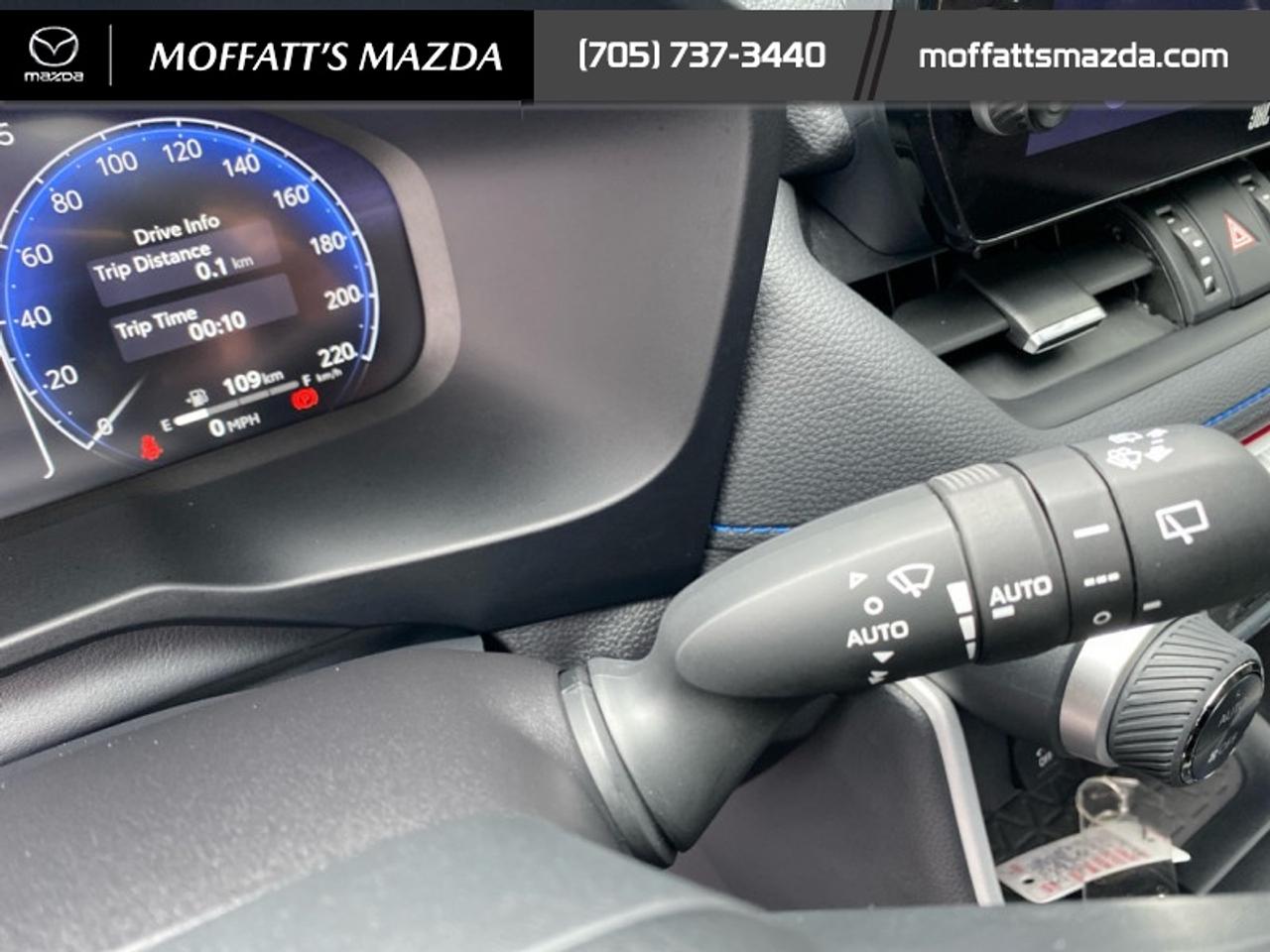 2025 Toyota RAV4 Hybrid XSE Photo