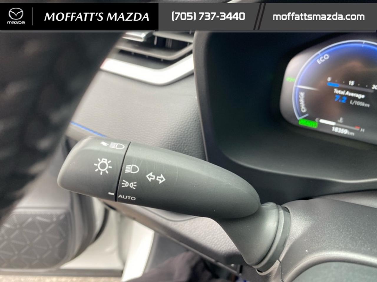 2025 Toyota RAV4 Hybrid XSE Photo