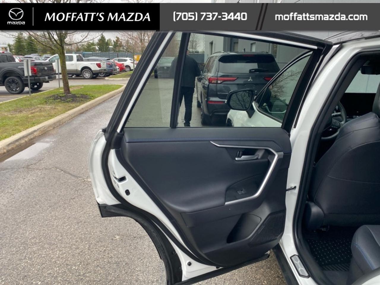 2025 Toyota RAV4 Hybrid XSE Photo