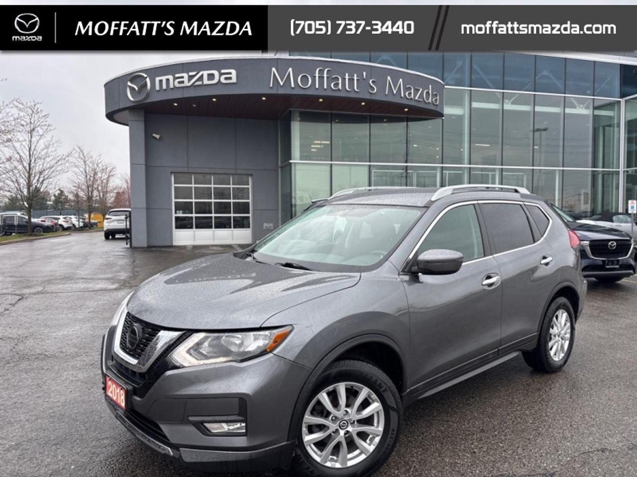 2018 Nissan Rogue SV Photo