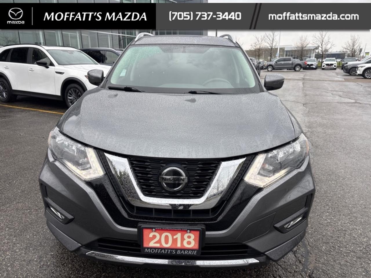 2018 Nissan Rogue SV Photo