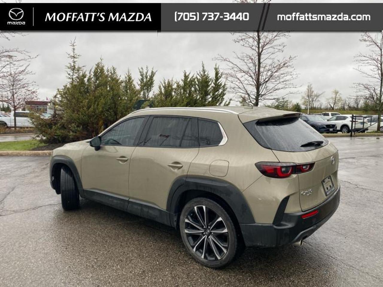 2024 Mazda CX-50 GT Photo