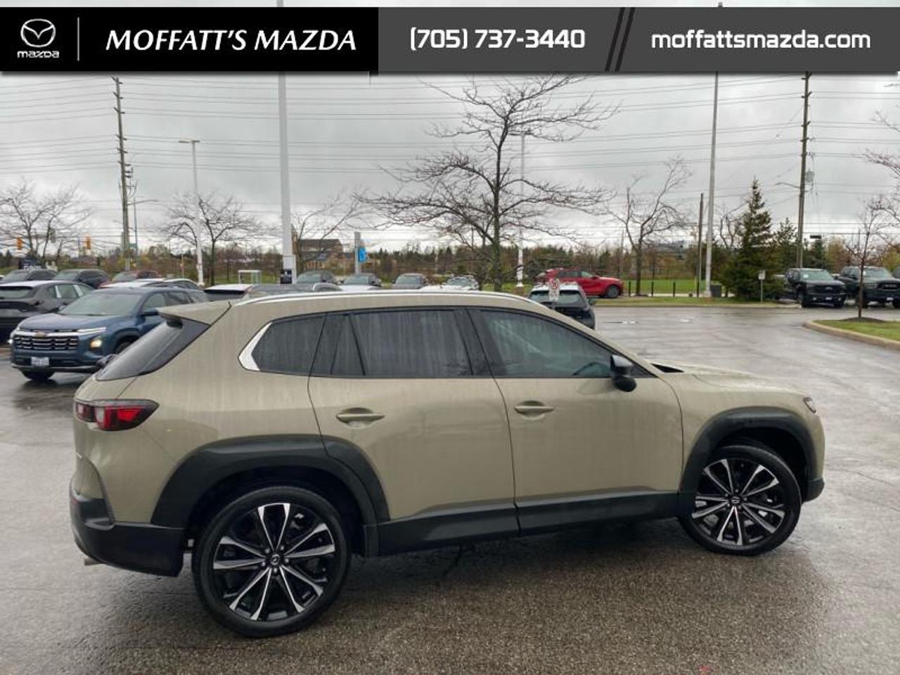 2024 Mazda CX-50 GT Photo