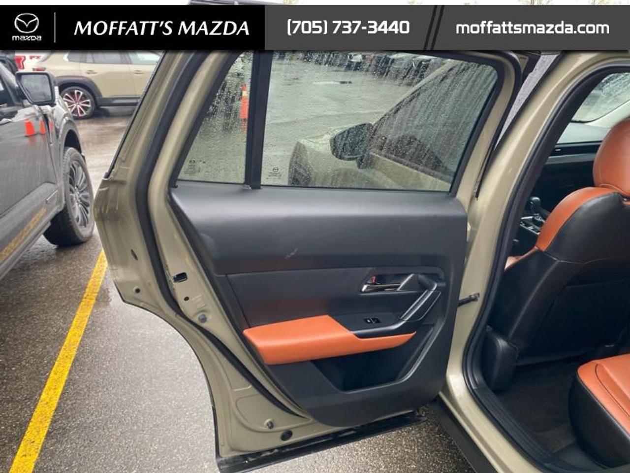 2024 Mazda CX-50 GT Photo