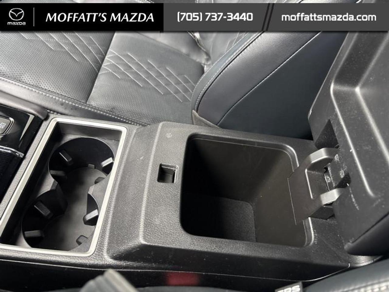 2024 Mitsubishi Outlander GT NOIR Photo