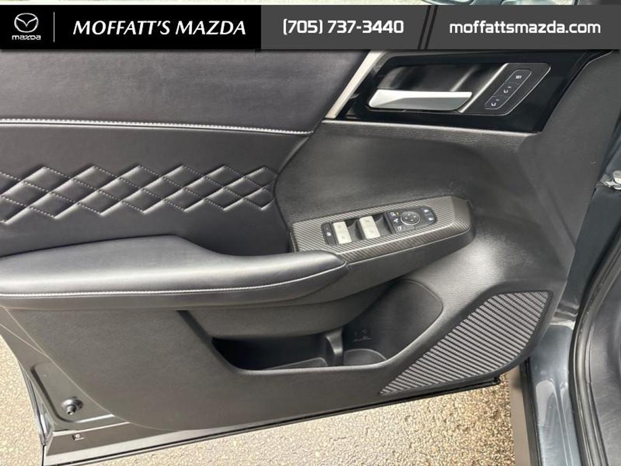 2024 Mitsubishi Outlander GT NOIR Photo