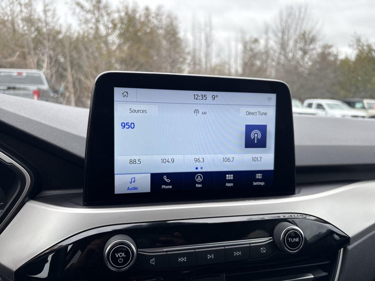 2020 Ford Escape SEL Photo