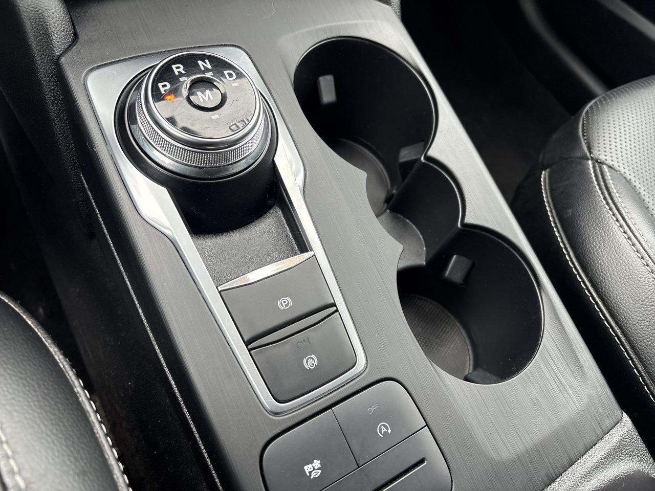 2020 Ford Escape SEL Photo