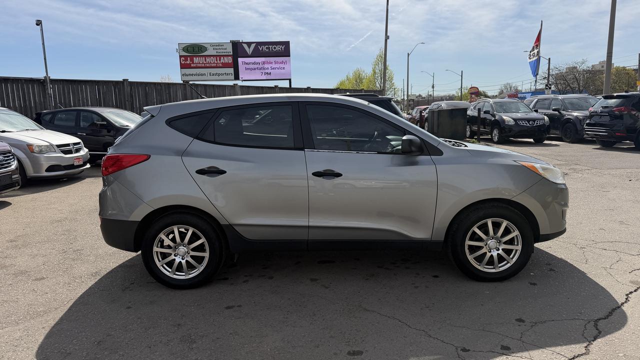2011 Hyundai Tucson L Photo