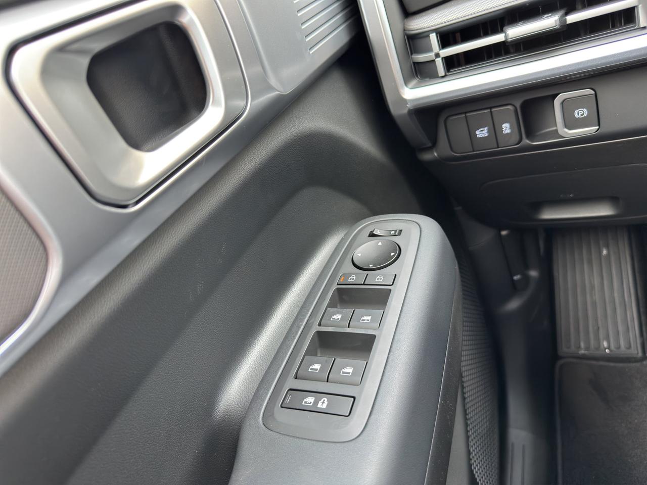 2026 Hyundai Santa Fe Hybrid PREFERRED Photo