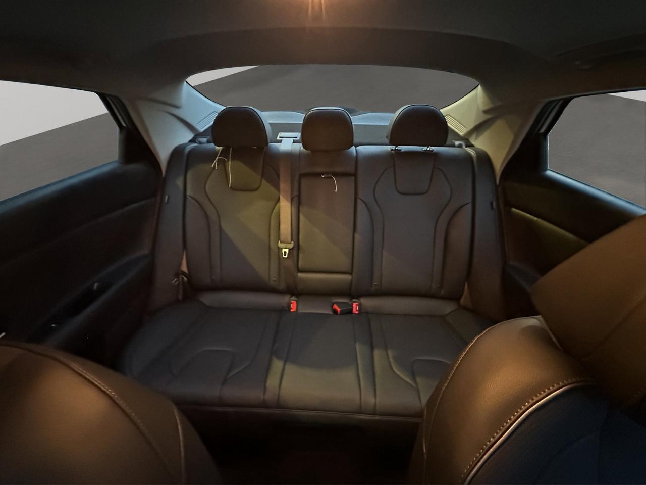 2026 Hyundai Elantra Hybrid Luxury Photo