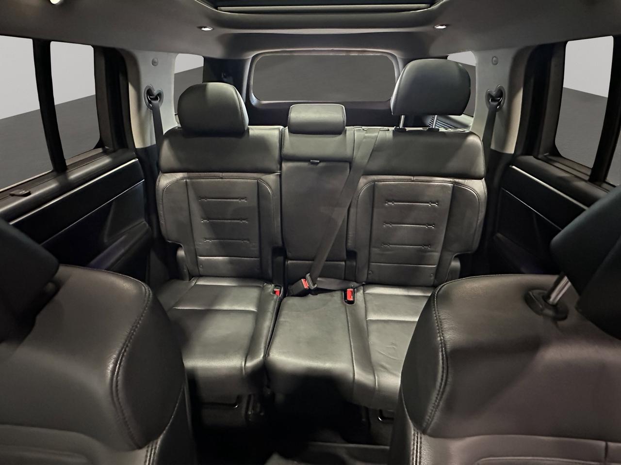 2024 Hyundai Santa Fe Luxury | Reverse Cam | Heated Seats Photo