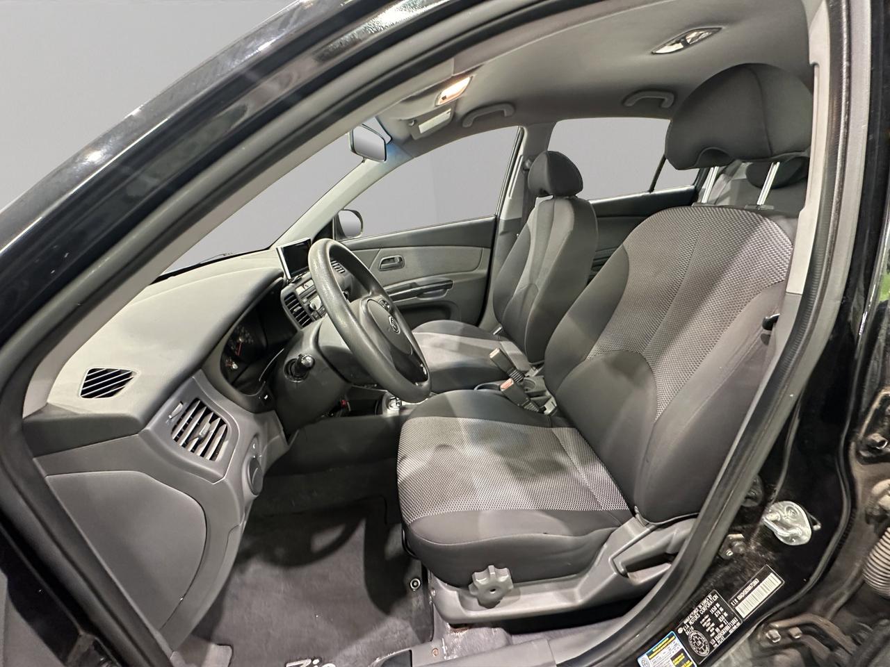 2011 Kia Rio EX Convenience | Reverse Cam Photo